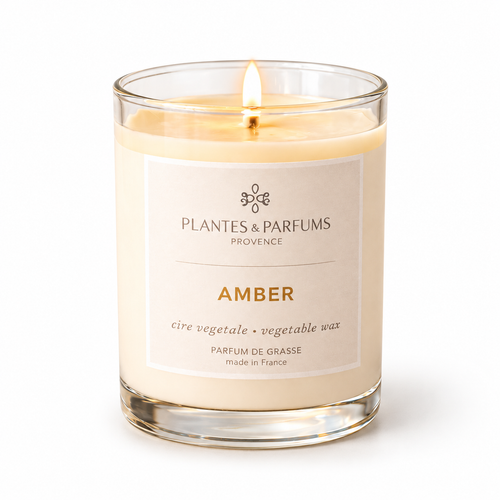 Amber geurkaars 180 g van Plantes & Parfums op witte achtergrond