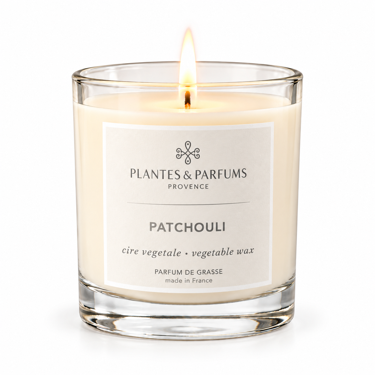 Patchouli geurkaars 180 g van Plantes & Parfums op witte achtergrond